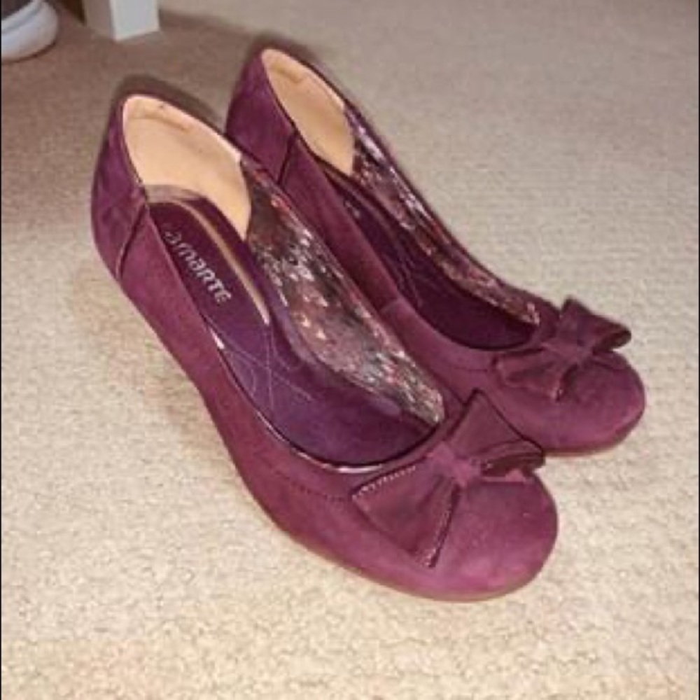 Brazilian purple shoes